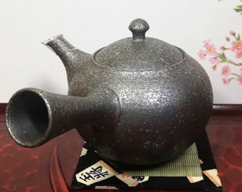 Tokoname ware carbonized round kyusu teapot