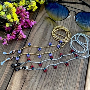 Handmade Berry seed bead Glasses Chain, Berries Glasses Lanyard, Hippie Boho Sunglasses holder, Ukraine shop, Teacher Lanyard, Glasses strap