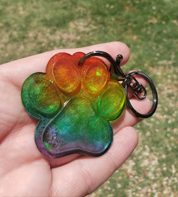 Dog paw hotsell print keychain