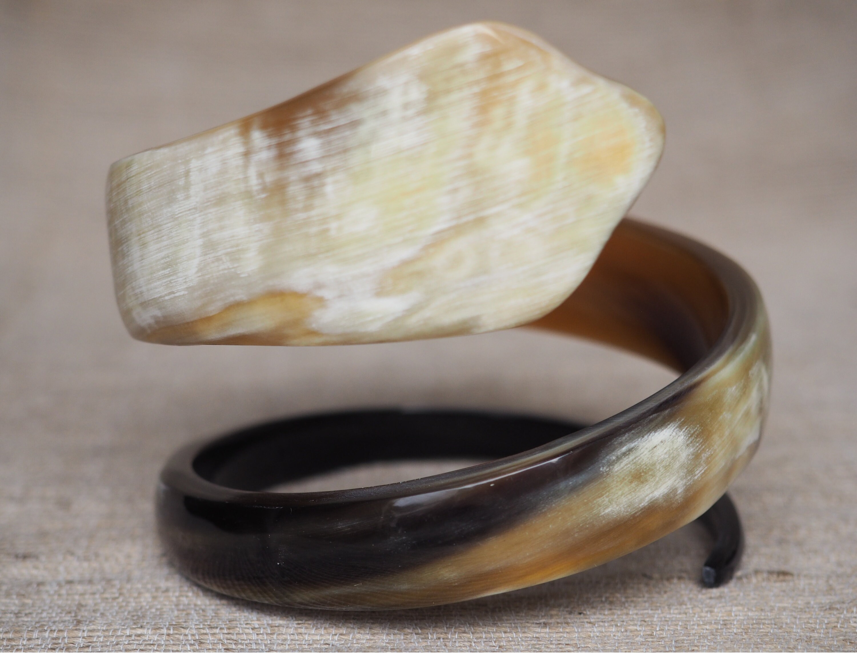 アクセサリー brass buffalo horn bangle Natural Buffalo Horn Bangle Bracelet 2