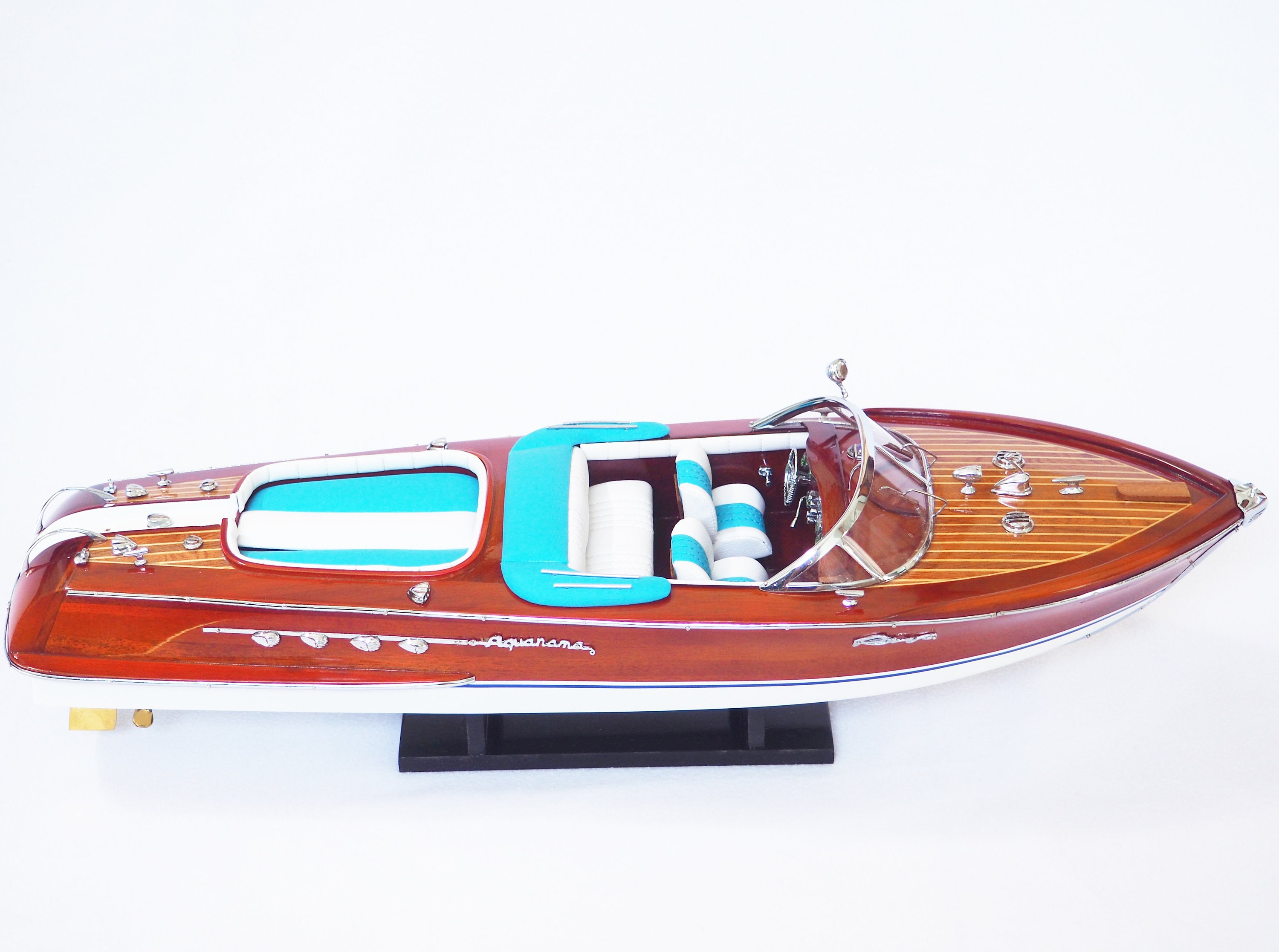 RIVA AQUARAMA 21
