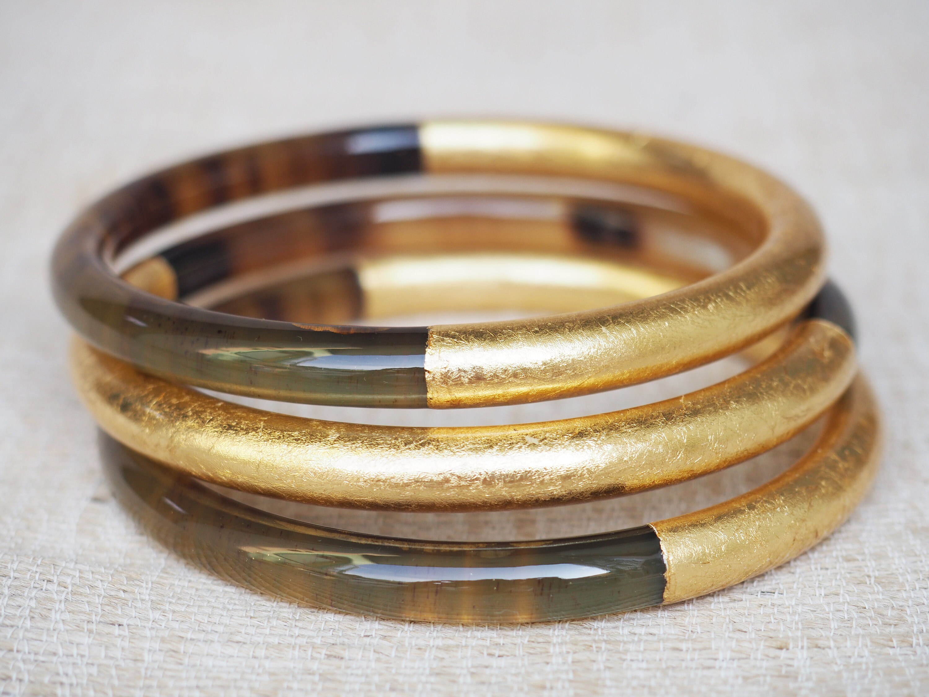 【当店一番人気】 Gold Horn Buffalo Natural Thick Bracelet Bangles 03 Set アクセサリー