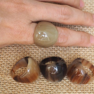 Natural Buffalo Horn Ring Chunky R1.5