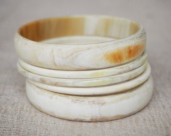 Ensemble de bracelets en corne de buffle naturelle blanche, 05 bracelets BS0306