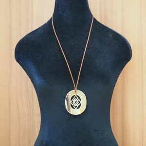 Buffalo Horn Gold Scroll Oval Pendant Necklace main image 1