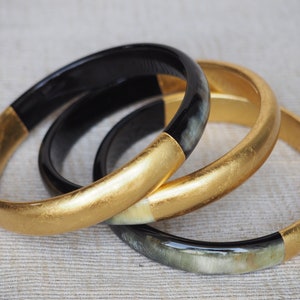 VIVO Natural Horn Set of 7 Bangles With Lacquer CTB092 main image 1