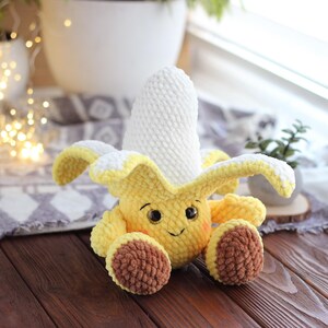 Crochet Plush Banana Pattern PDF – Amigurumi Banana Toy Tutorial – Cute Kawaii Fruit Crochet Pattern – Easy Banana Plushie DIY – Instant Download