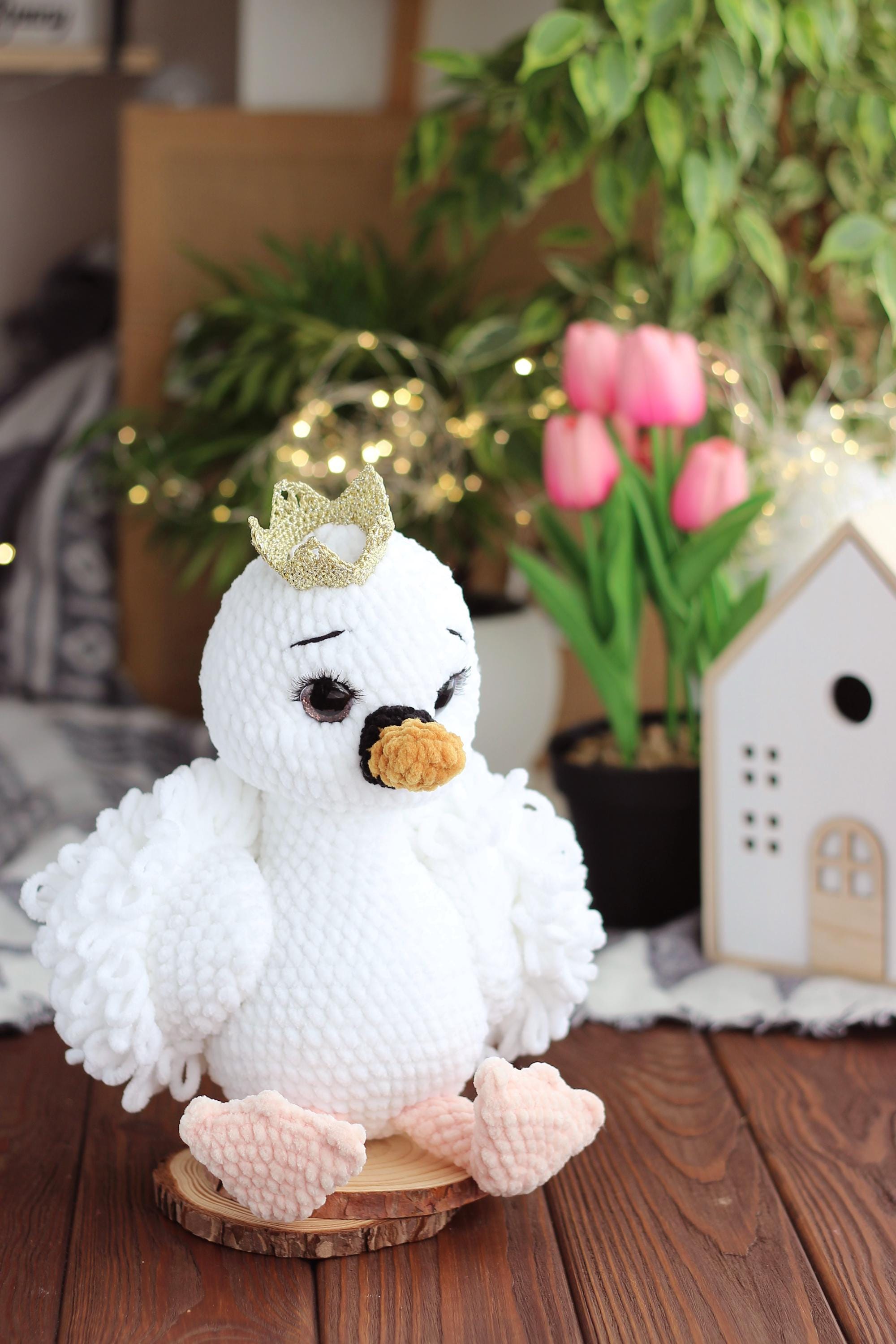 白鳥のぬいぐるみ、かぎ針編みの白鳥、手作りのぬいぐるみ、かわいい