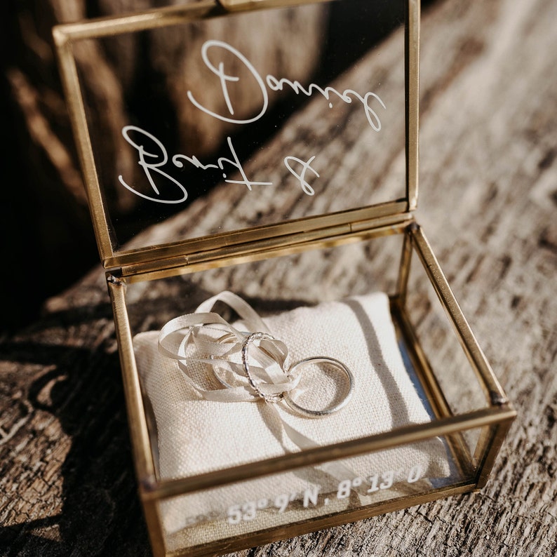 Caja de anillo de oro Caja para anillos de cristal cuadrada personalizado para la boda imagen 3