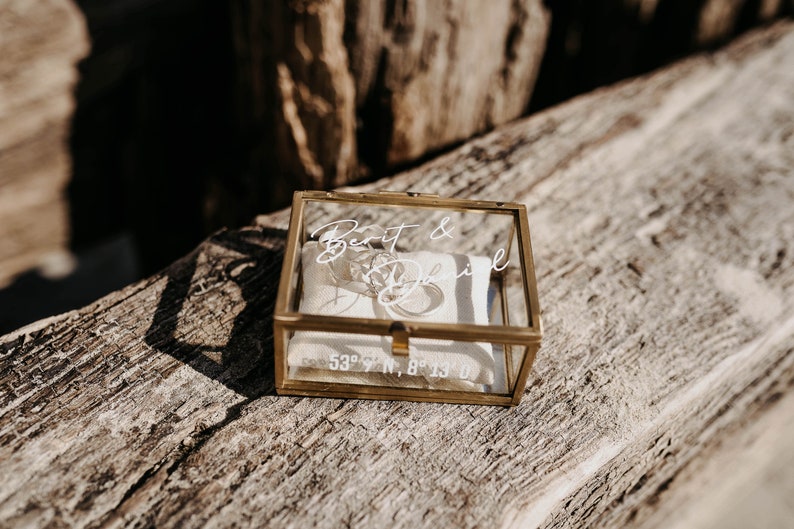 Caja de anillo de oro Caja para anillos de cristal cuadrada personalizado para la boda imagen 4