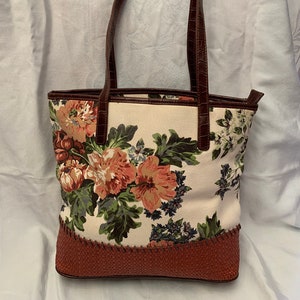 Vintage stone mountain handbags