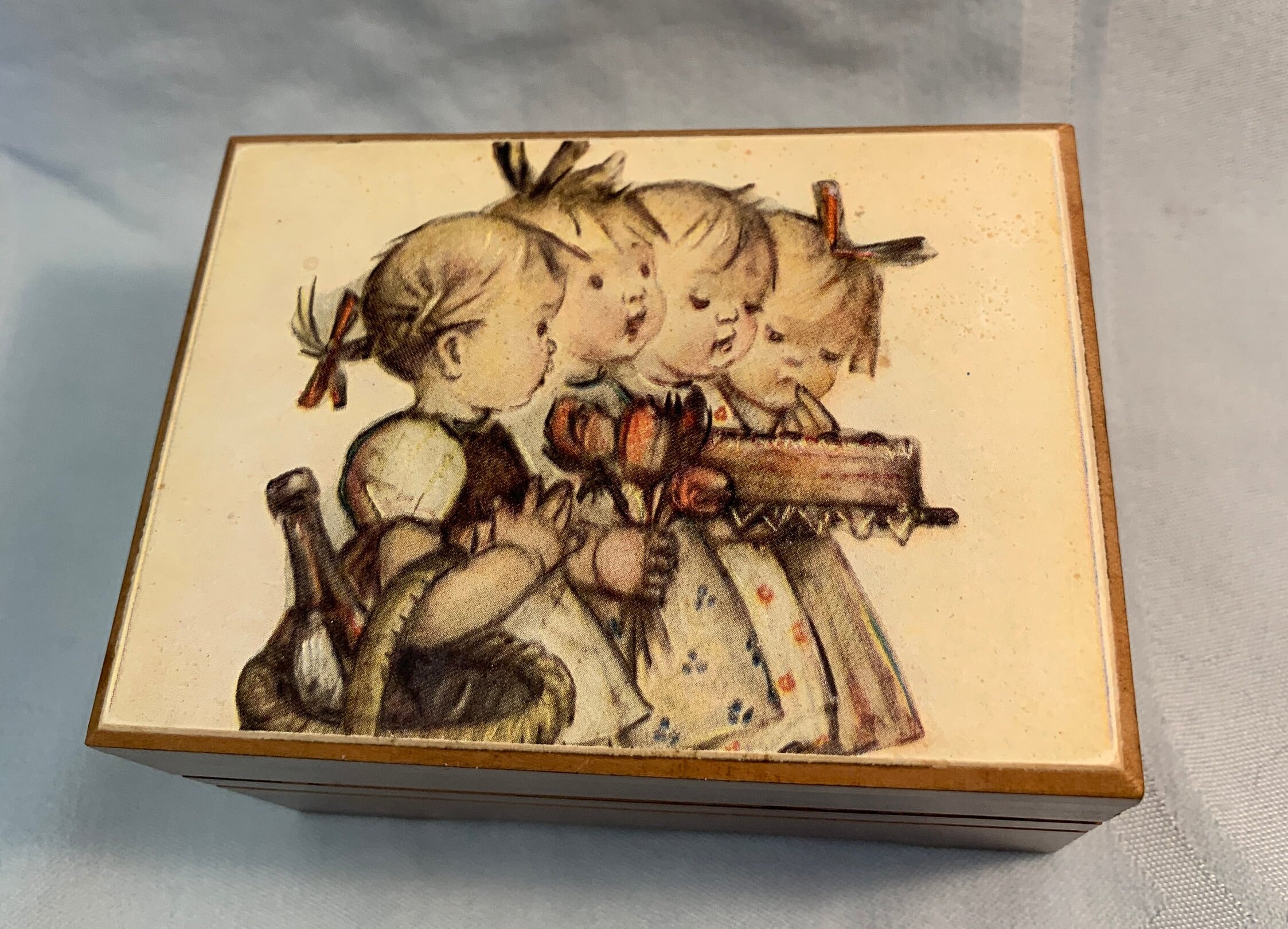 Reuge music box plays - Etsy 日本 Reuge music box plays - Etsy 日本