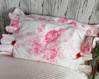 Shabby Chic Pillow, Red Rose Toile-look, Ruffled Pillow Case with Pillow, Small Pillows, Vintage Theme