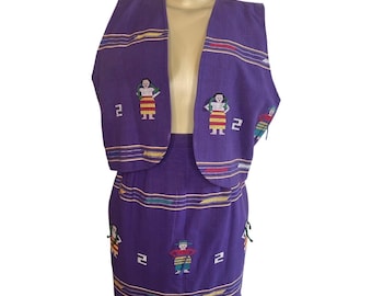 Conjunto de falda de tres piezas vintage de Bentley Arbuckle de los años 80, color púrpura con estampado tribal.