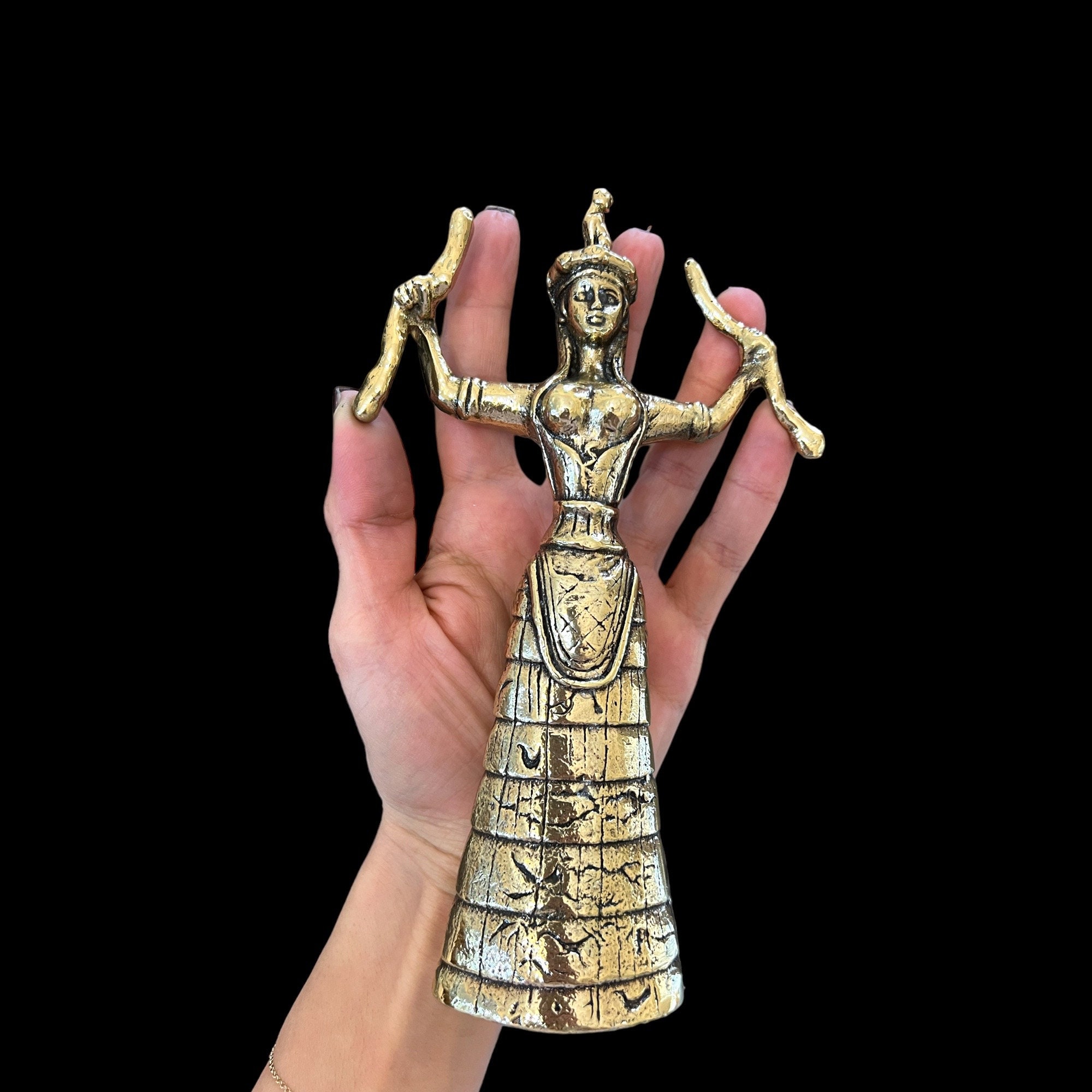ミノア文明の蛇の女神像、ブロンズ金属彫刻、博物館レプリカ、クレタ島