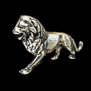Lion , Bronze Statue, Metal Art Sculpture, Animals, Gift to Him, Animal Décor