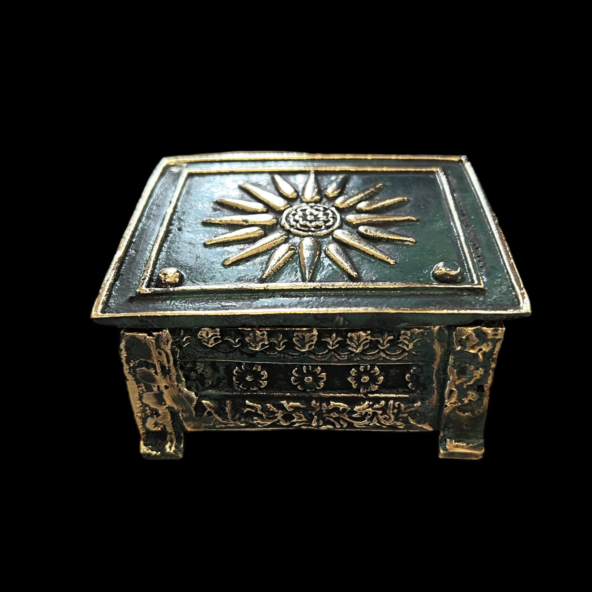 アレクサンドロス大王の父、マケドニア王フィリップ2世のラルナックス