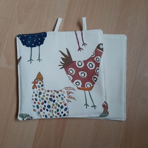 Pot holder, English designer fabric, Chicken Harriet, cooking, baking Harriet unten rechts