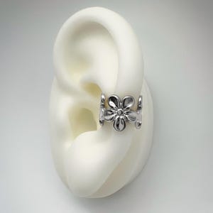 Bijou d'oreille fleur en argent, Acier inoxydable, brassard non percé, brassard simple, brassard cartilage, anneau en forme de C, bijou d'oreille féminin, imperméable