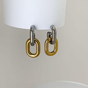 Boucles d'oreilles bicolores en forme de C, Acier inoxydable, Boucles d'oreilles bicolores, Élégant, Moderne, Minimaliste, Sans ternissement, Imperméable, Mélange de métaux, Idée cadeau
