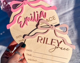 Baby Girl Birth Announcement Sign: Wooden Name Sign with Bow