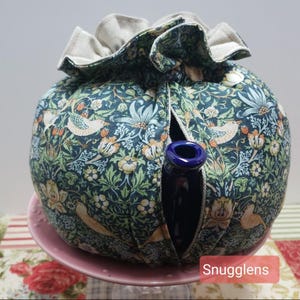 Handmade Fabric Drawstring Teapot Cozy-Insulated Teapot Cover in 5 Sizes-Teapot Warmer Gift For Tea Lovers-SNUGGLENS