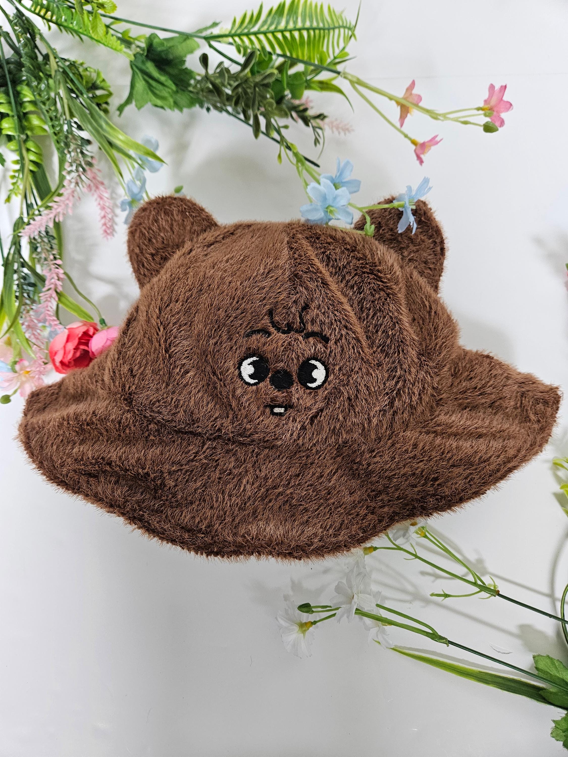 スキズ　skzoo ボアキャップ クオッカ HANQUOKKA ハンジソン Stray Kids SKZ Skzoo Han Jisung Quokka Fluffy Embroidered