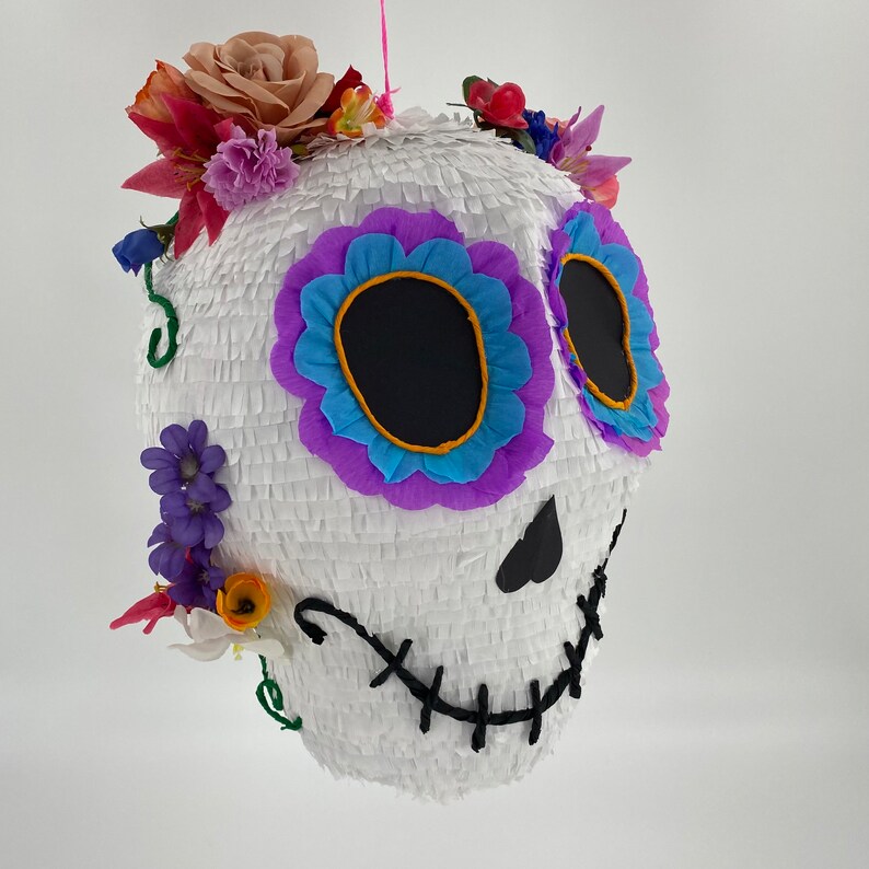 Sugar skull piñata, the perfect party game for Taco Tuesdays, Mexican evenings, Birthday parties and any fiesta worth celebrating image 8