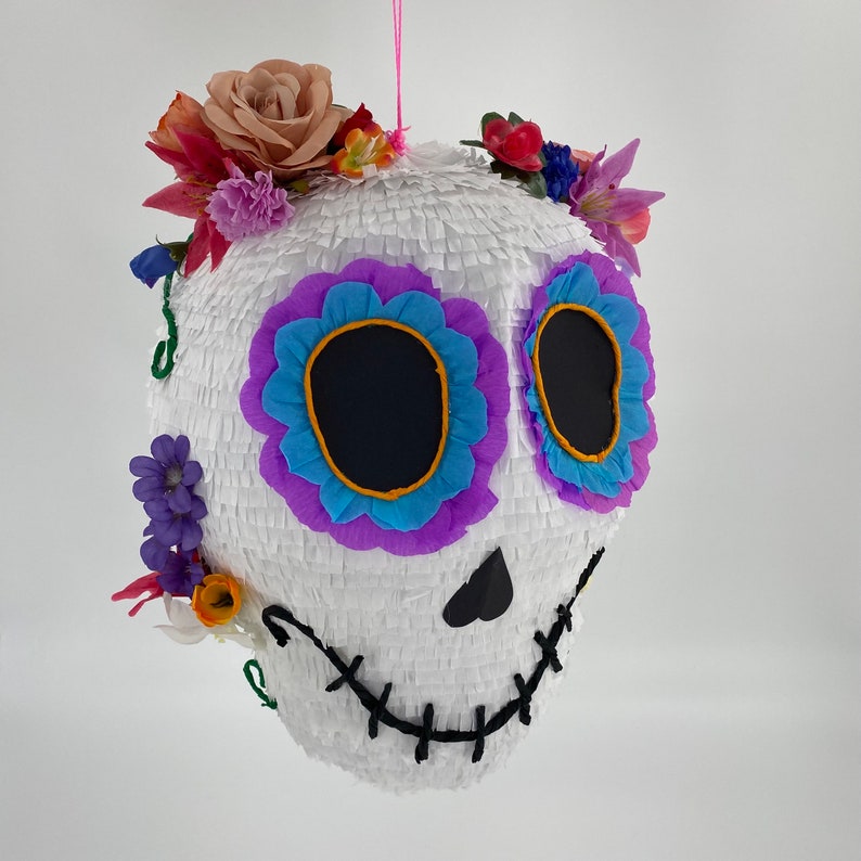 Sugar skull piñata, the perfect party game for Taco Tuesdays, Mexican evenings, Birthday parties and any fiesta worth celebrating image 4