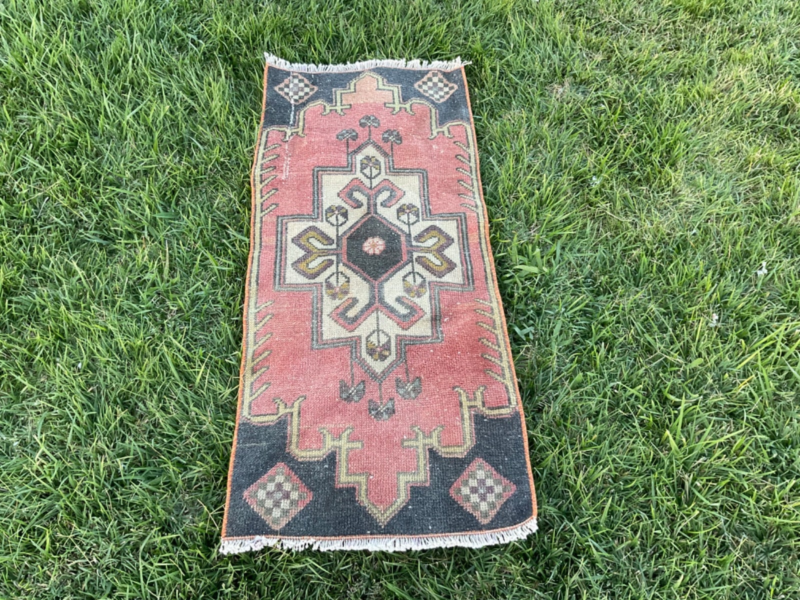 1x3rug, Red Rug, Small Area Rug, Small Turkısh Rug, Boho Rug