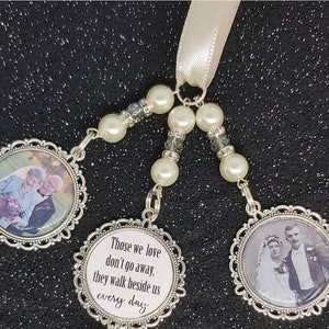 Bridal Those we love don't go away Gold Silver Photo wedding bouquet triple charm memory Personalised bride gift wedding party flower charm. imagem 2