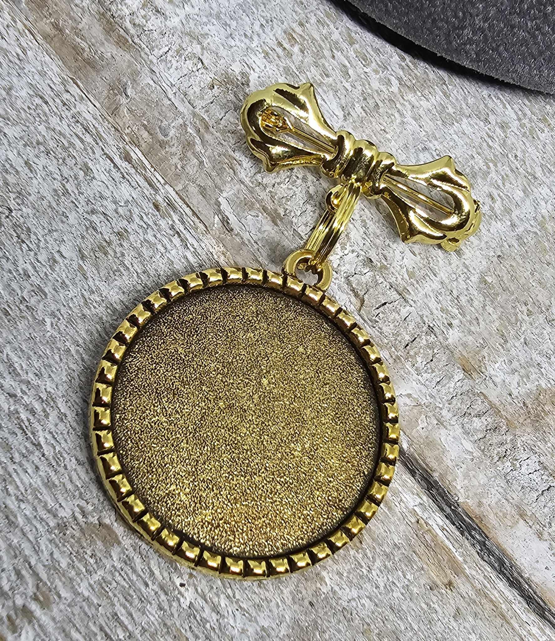Ring bearer pin badge, Page boy gift keepsake, ring security, keepsake pendant wedding charm usher, something blue