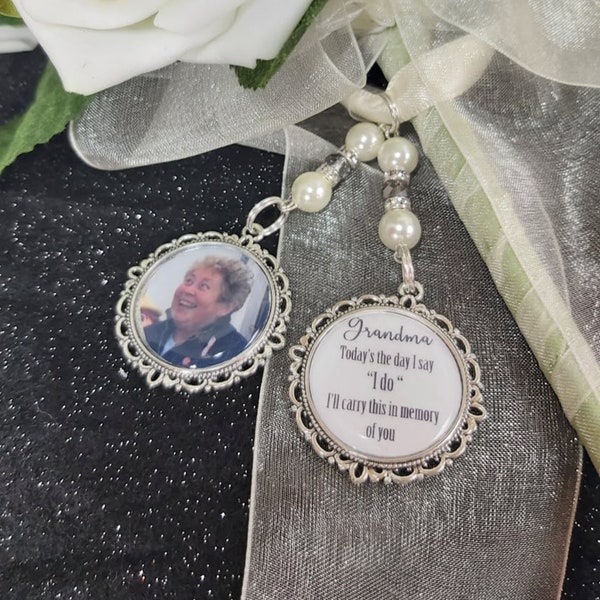 Grandma today's the day I do memory remembrance Photo wedding bouquet charm bride wedding. Memorial Father, Grandad, Uncle. Bride keepsake