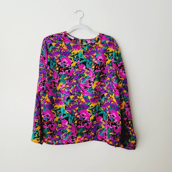 Bright Colorful 80s/90s Abstract Print Top. Vintage Laura Winston Silky Crew Neck Blouse. Vibrant Jewel-Toned Fuchsia Teal Maximalist Blouse