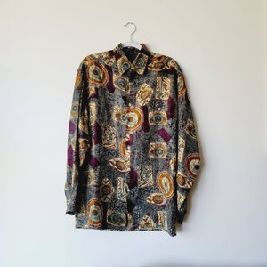 Buntes Vintage Herren Seiden Button Down Batik Print Shirt. Rockabilly Style Burma Bibas für Saks Fifth Avenue Silk Oxford Button Up