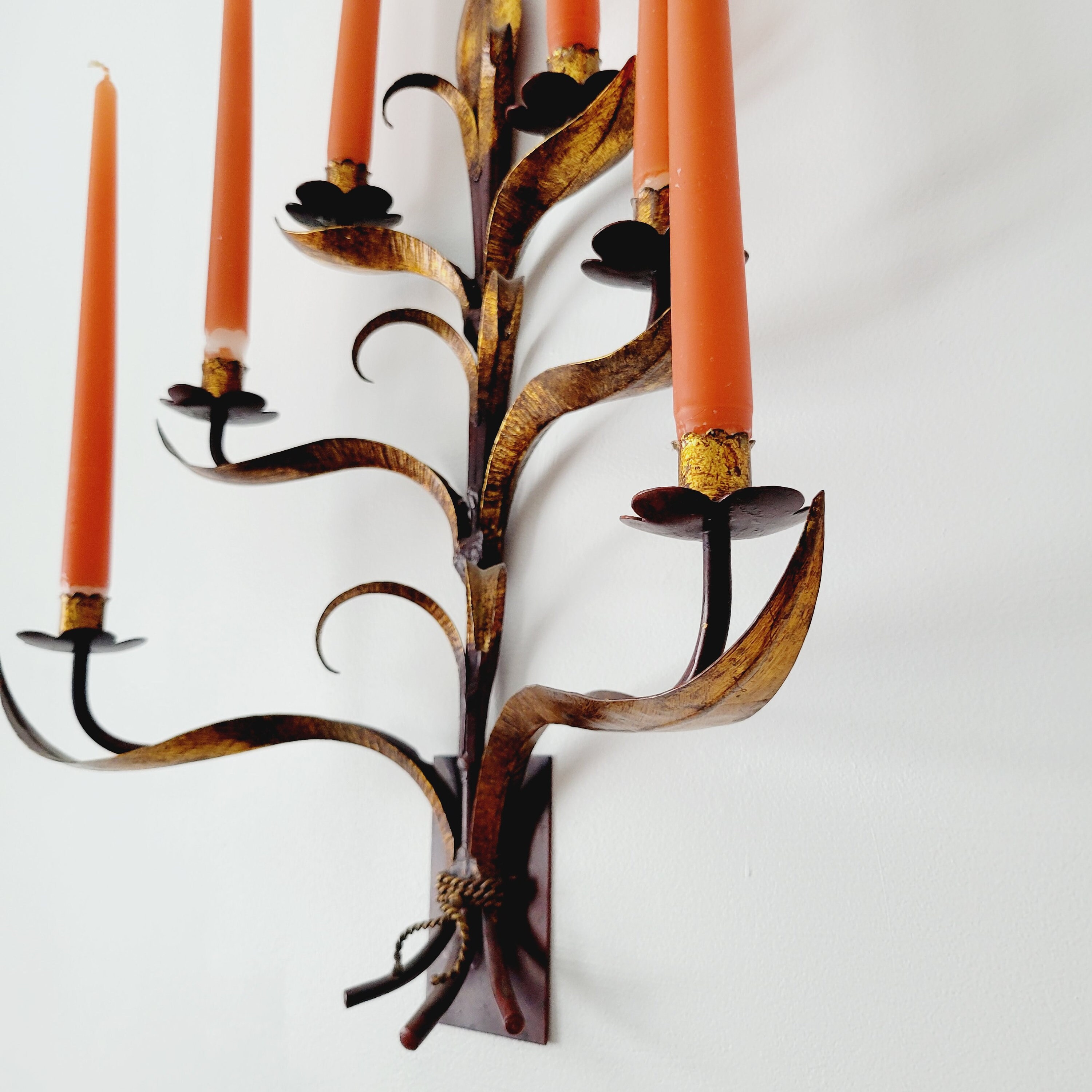 Golden Leaf Metal Tealight Wall Sconce Home Decor Golden Leaf Wall-Mounted Candle  Holder - Metal Tealight Sconce For Home Decor Golden Leaf Metal Tealight  Sconce Decor, image size:3000x3000