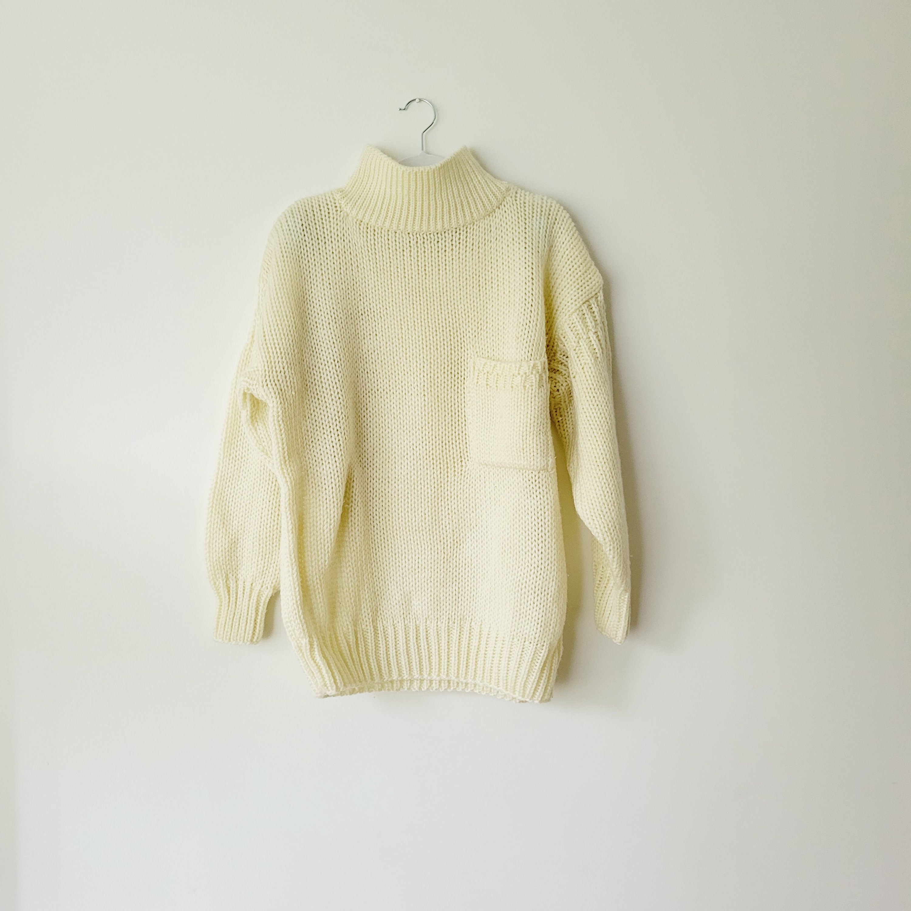 80s Cream Longline Turtleneck Sweater. Vintage Chunky Knit