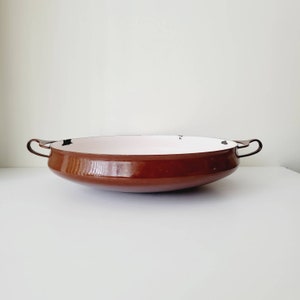 Brown Dansk Kobenstyle 13.5 Inch Paella Pan. Collectible Mid Century Enamelware for Group Entertaining. Jens Quistgaard Danish Modern Design