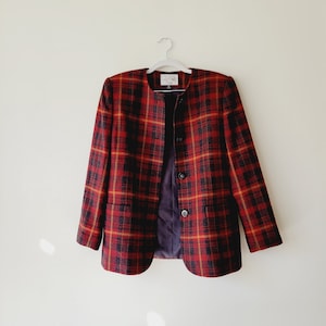 Classic Red Plaid Vintage Wool Blazer. Bold Plaid Statement Blazer. Business Casual Blazer for Layering. Red Holiday Structured Plaid Jacket