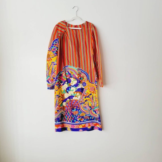 Vibrant Handmade Silky Groovy 70s Shift Dress. Fu… - image 1