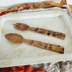 Ornate Carved Wood Serving Utensils. Vintage Wooden Spoon and Fork Serving Set. Cottagecore Dinner Party Warm Wood Serving Utensils
