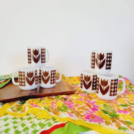 6 Glasbake Milk Glass Tulip and Gingham Mugs. Vintage Stacking Mug