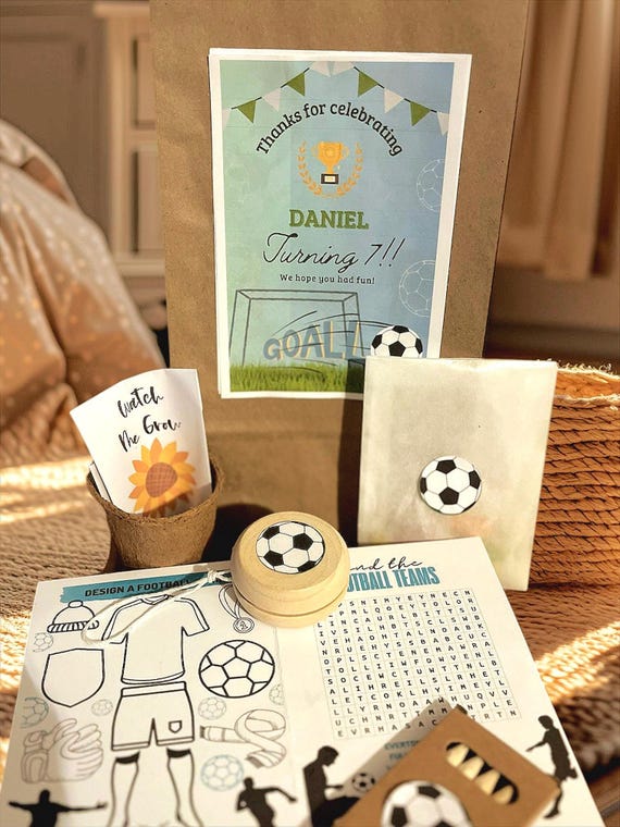 Football Party bag Personalized Eco Friendly Kids Birthday Party Bags  /flowers Quality Footie Soccer fillers!