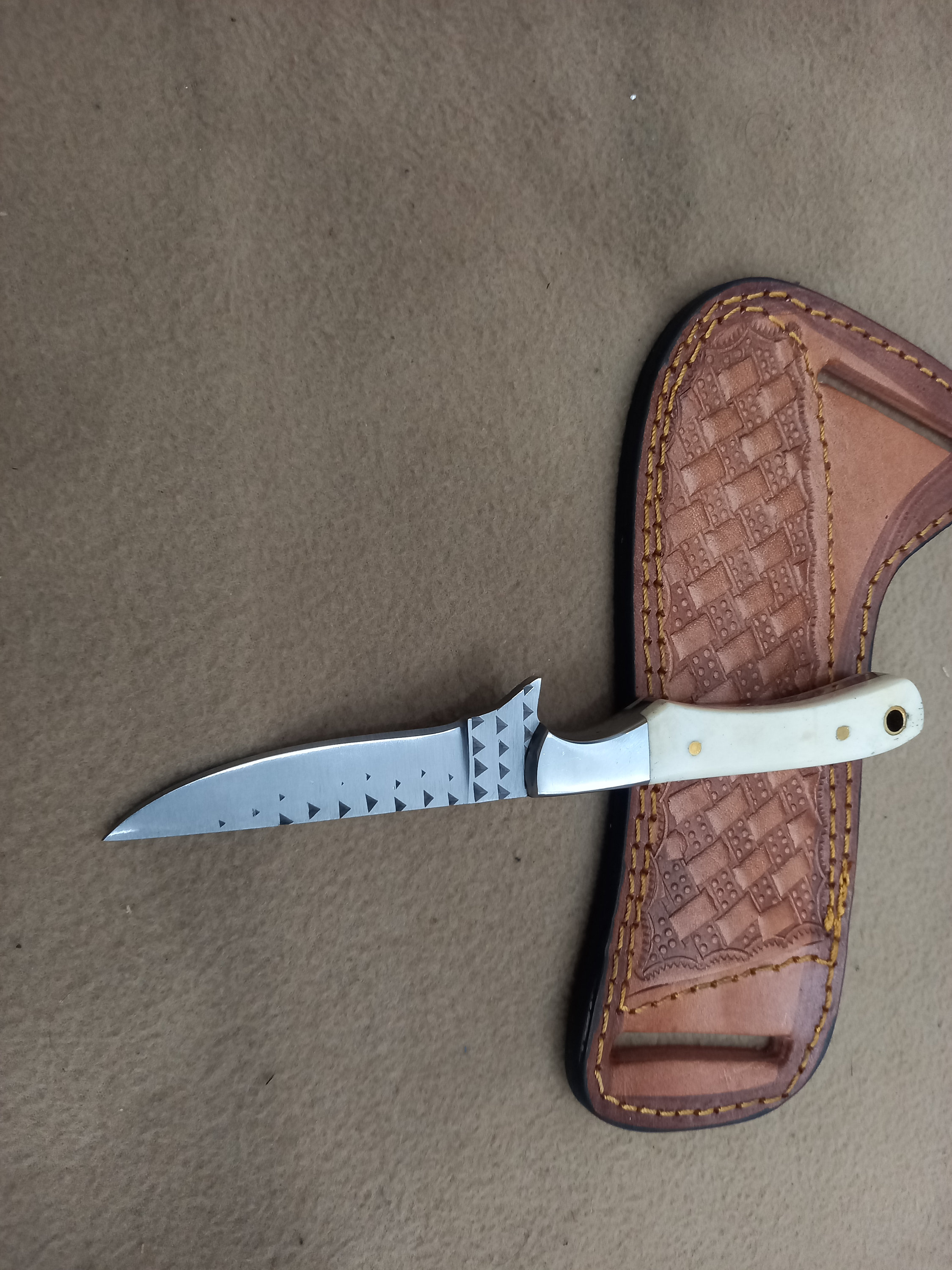 Rugged Ranch Cowboy Knife – 8
