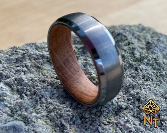 Whisky Barrel Wood Tungsten Carbide 6mm Band | Gift for Him | Men's Tungsten Ring | Men's Wedding Band