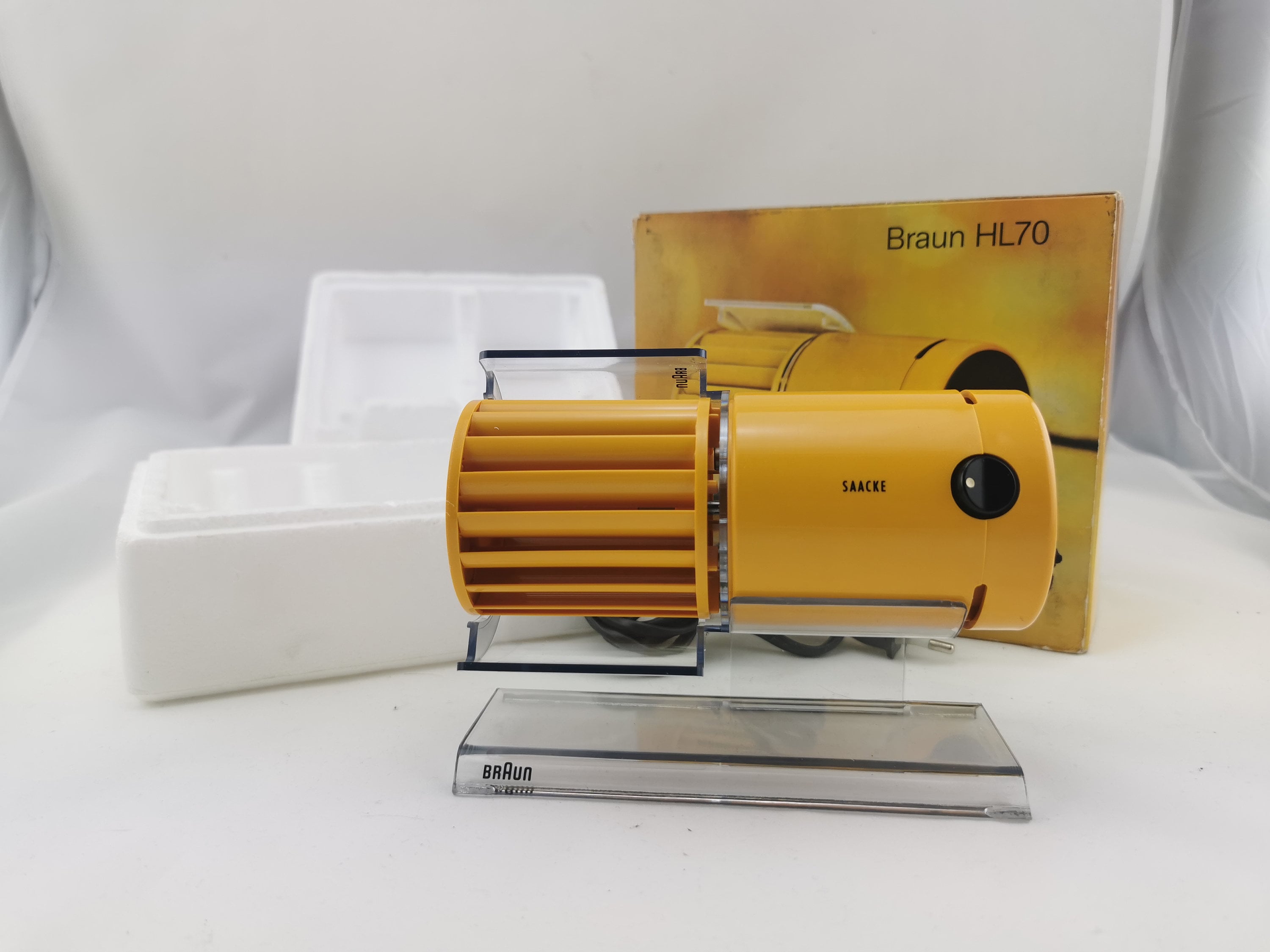 Vintage 1970s BRAUN HL 70 Desk Fan in Original Box Designed by