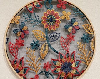 Embroidery Flower Wall Decor: Boho Spring Home Art