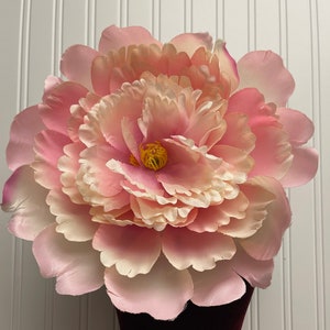 Oversize pink flower brooch pin large pink pin shoulder corsage pink flower pin brooch for dress wedding accessories large flower brooch