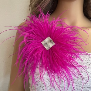 Large fuchsia feather brooch pin for women dress pink feather pin wedding accessories party  pin  shoulder corsage brooch pin size 8”