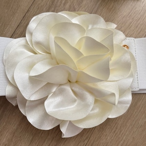 Big ivory bridal flower sash belt ivory flower white belt sash wedding accessories stretchy belt flower belt wedding dress belt accessories